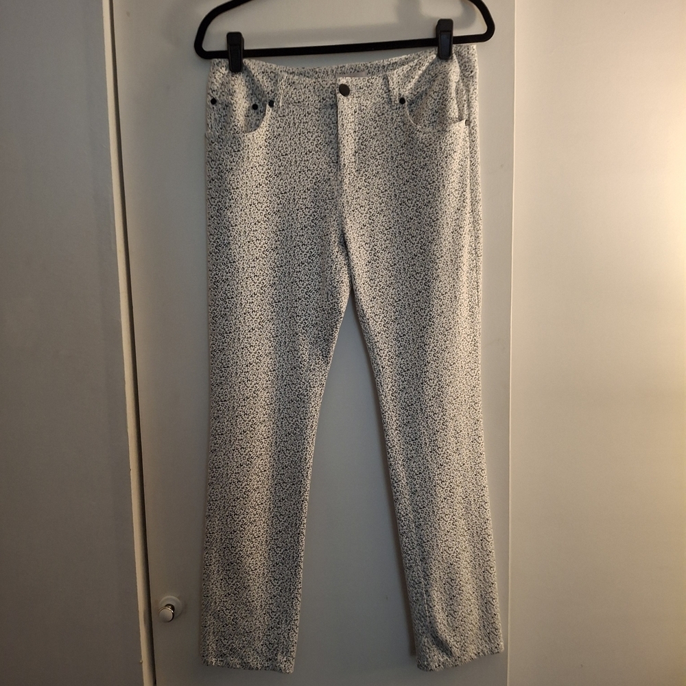 Eric Women's White and Black Patterned Skinny Pants